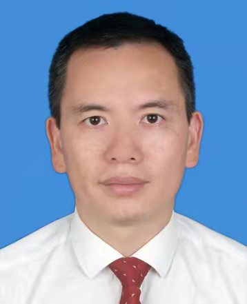 杨跃文